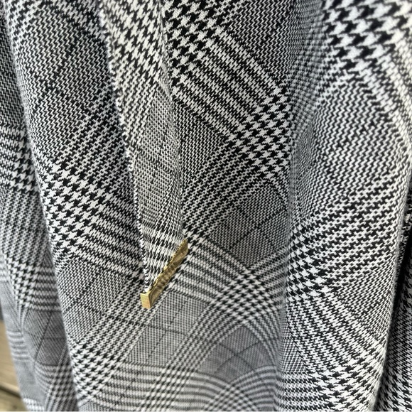 Calvin Klein plaid belted fit and flare dress! - Picture 5 of 9